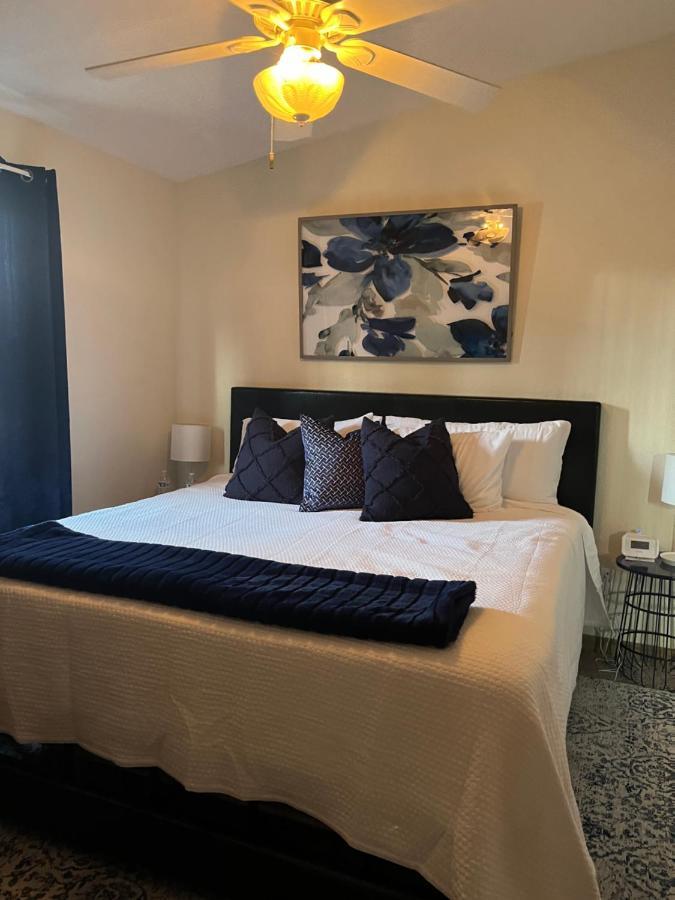 Paradise Oasis Near Lake *Full Body Massage Chair* 朗维尤 外观 照片